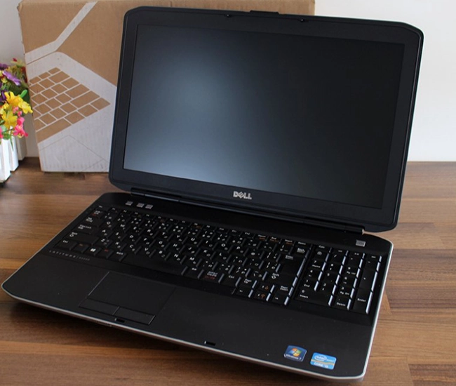 Dell E5530